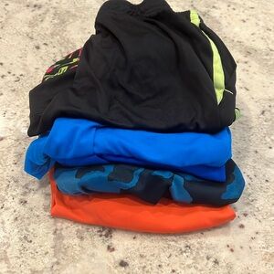 5 Pairs Youth L-Under Armour, DSG